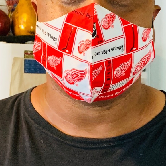 Masks - Picture 3 of 11